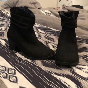 Arizona Gianna booties